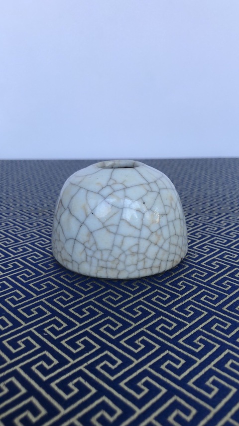 古玩陶瓷哥釉水盂拍賣，當前價格16800元