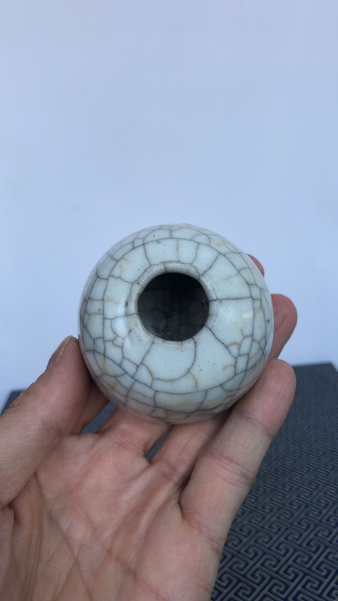 古玩陶瓷哥釉水盂拍賣，當前價格16800元