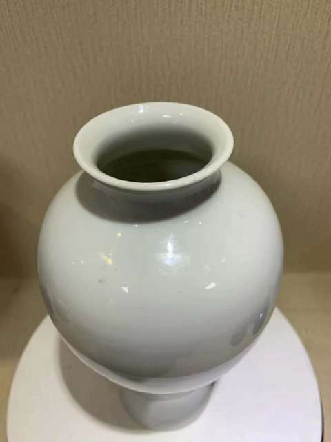 古玩陶瓷粉彩陶淵明愛菊紋觀音尊拍賣，當(dāng)前價(jià)格14500元