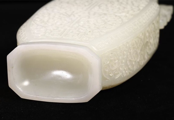 古玩玉器白玉鳳耳賞瓶拍賣，當前價格13900元