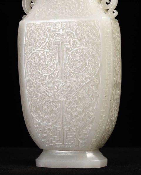 古玩玉器白玉鳳耳賞瓶拍賣，當前價格13900元