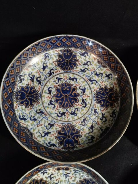 古玩陶瓷青花描金斗彩纏枝蓮紋小盤拍賣，當前價格7200元