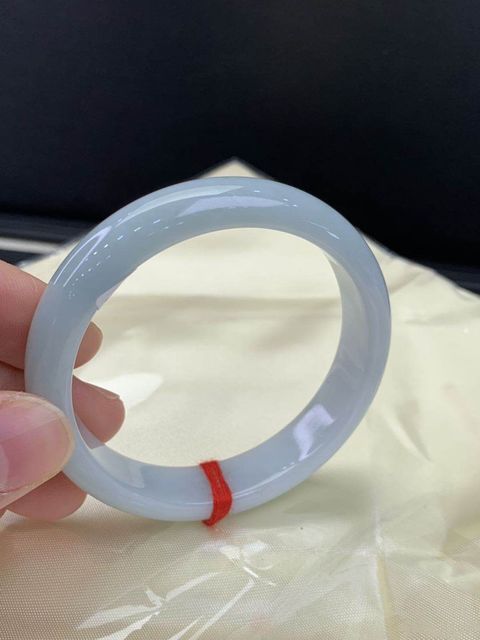 古玩玉器扁鐲子拍賣，當前價格5800元