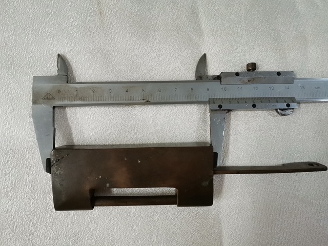 古玩銅器銅鎖兩把拍賣,當前價格999元
