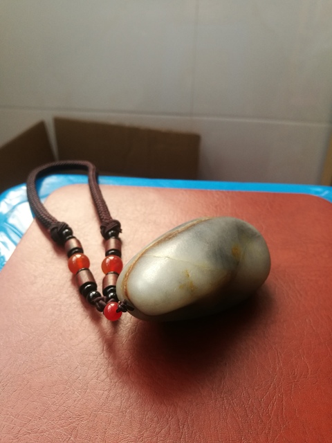 古玩玉器籽料原石拍賣，當前價格2888元