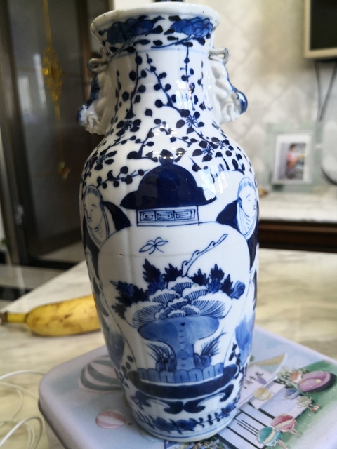 古玩陶瓷青花瓶拍賣，當(dāng)前價(jià)格4800元