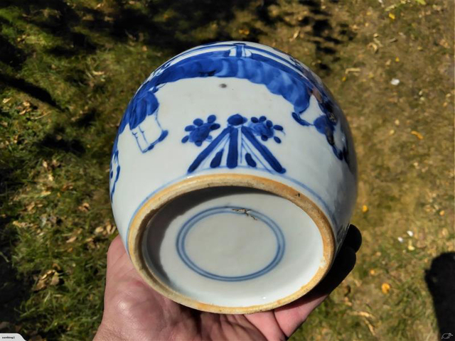 古玩陶瓷青花罐拍賣(mài)，當(dāng)前價(jià)格5800元