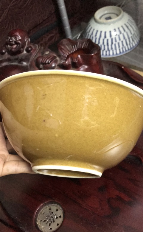 古玩陶瓷醬釉碗拍賣(mài)，當(dāng)前價(jià)格6500元