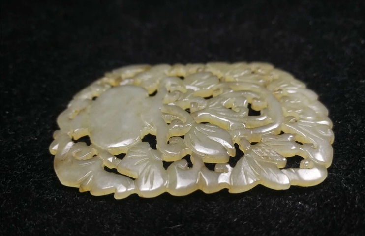 古玩玉器福壽花籃拍賣，當前價格8600元