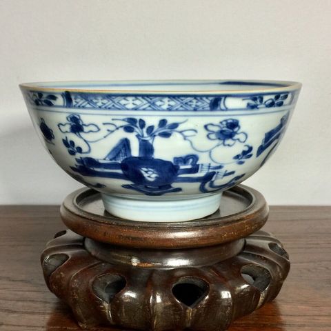 古玩陶瓷青花博古插花紋紋碗拍賣，當前價格11400元
