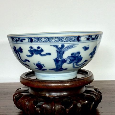 古玩陶瓷青花博古插花紋紋碗拍賣，當前價格11400元