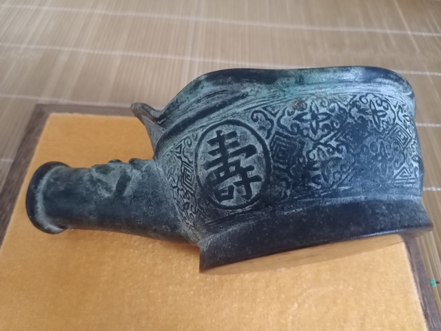 古玩雜項熨斗拍賣，當前價格3500元