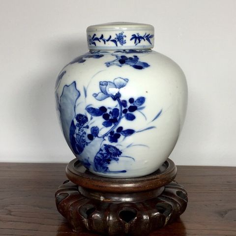 古玩陶瓷青花花鳥紋蓋罐拍賣，當前價格12400元