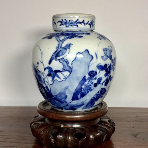 古玩陶瓷青花花鳥紋蓋罐拍賣，當前價格12400元