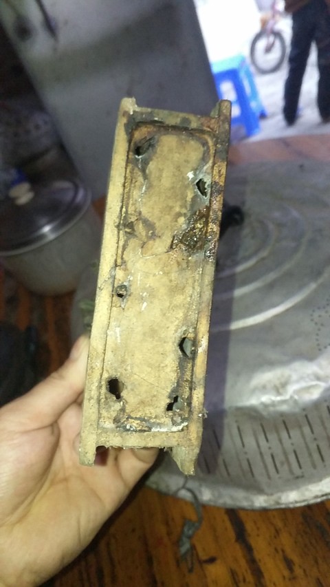 古玩陶瓷醬釉筷子桶拍賣，當(dāng)前價(jià)格8800元