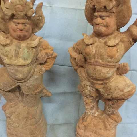 古玩陶瓷彩陶鎮墓神拍賣，當前價格13700元