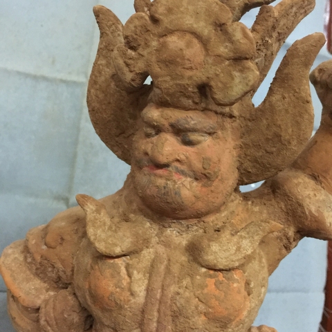 古玩陶瓷彩陶鎮墓神拍賣，當前價格13700元