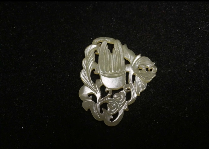 古玩玉器花片拍賣，當前價格12300元