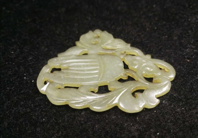 古玩玉器花片拍賣，當前價格12300元