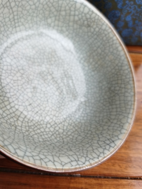 古玩陶瓷哥釉地碗拍賣，當前價格8500元