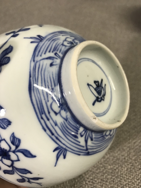 古玩陶瓷清早期青花白描桃花流水紋碗拍賣，當前價格6600元