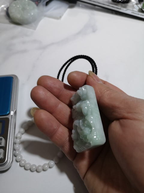 古玩玉器龍牌子拍賣，當前價格450元