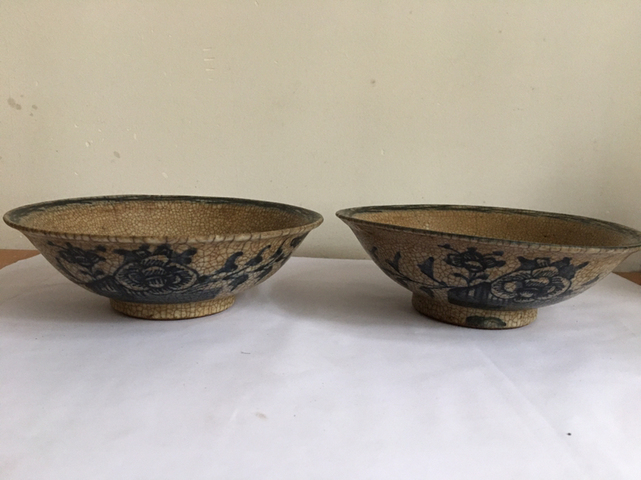 古玩陶瓷哥釉青花碗拍賣，當(dāng)前價(jià)格12600元