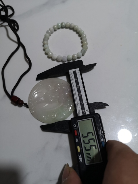 古玩玉器觀音拍賣,當前價格680元