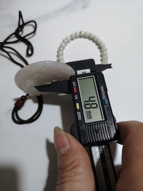 古玩玉器觀音拍賣,當前價格680元