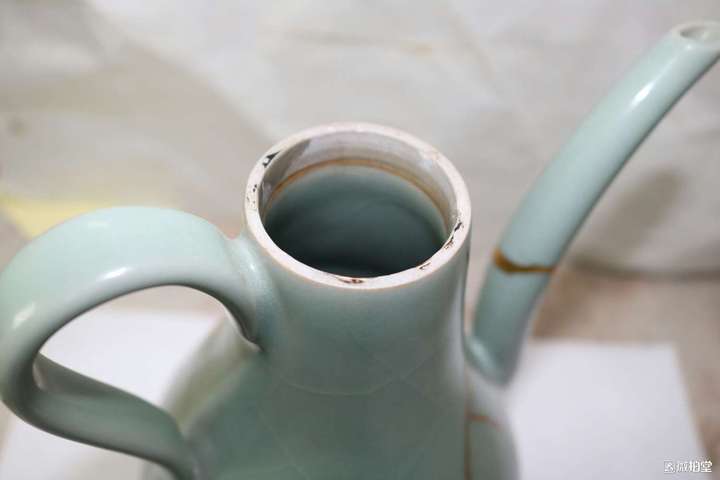 古玩陶瓷龍泉釉壺拍賣，當前價格3300元