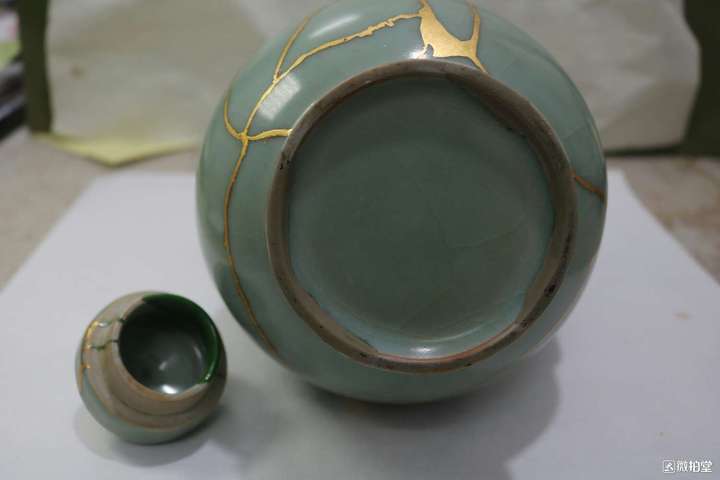 古玩陶瓷龍泉釉壺拍賣，當前價格3300元