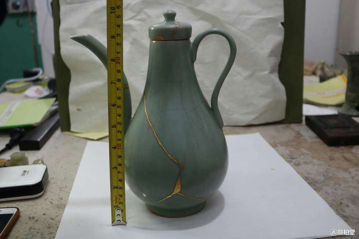 古玩陶瓷龍泉釉壺拍賣，當前價格3300元