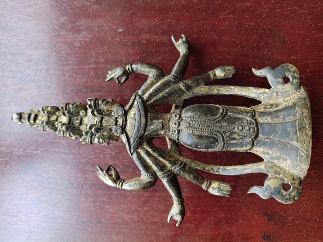 古玩雜項銅鎏金十一面觀音像拍賣，當前價格7000元