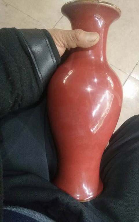 古玩陶瓷霽紅觀音瓶拍賣，當前價格9500元