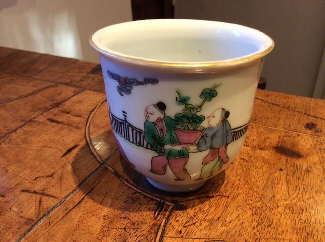 古玩陶瓷粉彩太白醉酒人物故事紋把杯拍賣，當前價格10000元