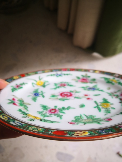 古玩陶瓷廣彩盤拍賣，當(dāng)前價(jià)格10000元