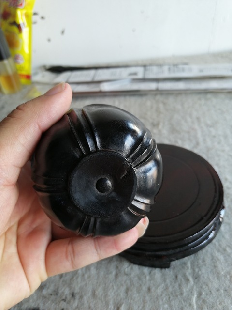 古玩雜項紫檀木雕刻蓮花型小罐拍賣，當前價格3800元