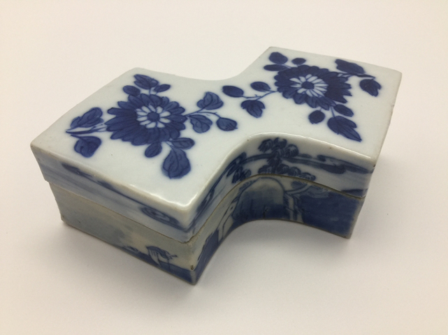 古玩陶瓷清光緒青花山水紋方勝形印盒拍賣，當(dāng)前價格6000元