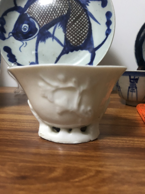 古玩陶瓷白釉梅花杯拍賣，當前價格7000元