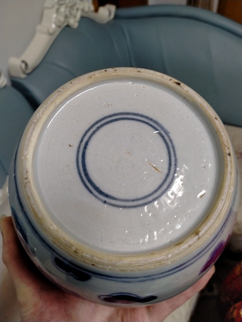 古玩陶瓷龍紋青花罐拍賣(mài)，當(dāng)前價(jià)格12000元