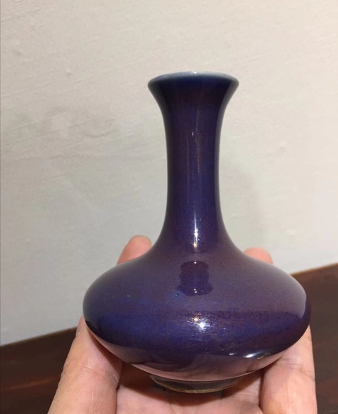 古玩陶瓷此荸薺瓶拍賣，當前價格11000元