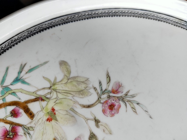 古玩陶瓷粉彩花鳥紋圓盤拍賣，當前價格12000元