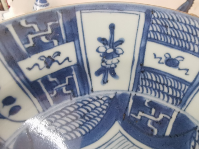 古玩陶瓷青花花卉紋折腰盤(pán)拍賣(mài)，當(dāng)前價(jià)格3580元