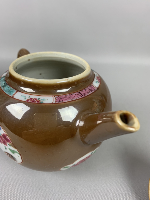 古玩陶瓷雍正醬釉粉彩富貴加官圖執(zhí)壺拍賣，當(dāng)前價(jià)格10000元