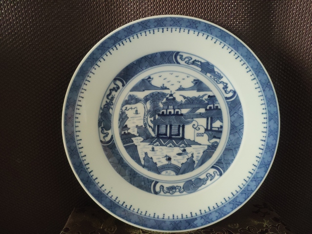 古玩陶瓷青花盤拍賣，當前價格11000元