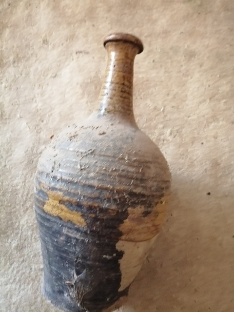 古玩陶瓷長頸瓶拍賣，當前價格6000元