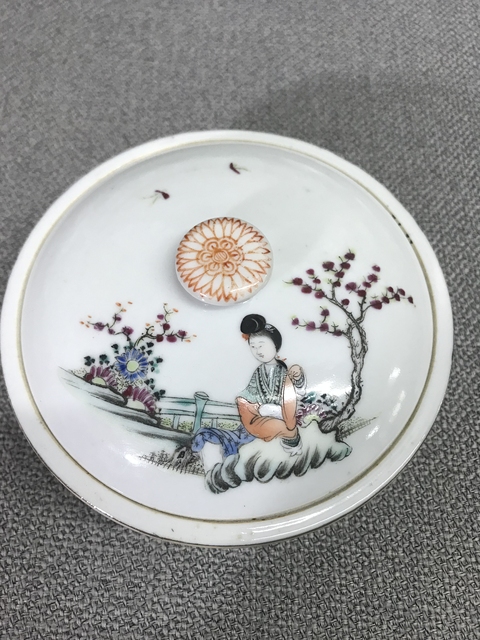 古玩陶瓷粉彩桃花美女紋一品鍋拍賣，當(dāng)前價格4000元