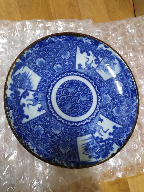 古玩陶瓷青花盤(pán)拍賣，當(dāng)前價(jià)格5000元