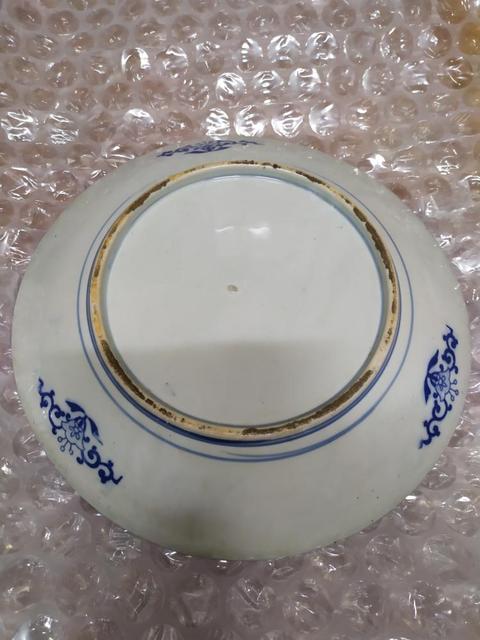 古玩陶瓷青花盤(pán)拍賣，當(dāng)前價(jià)格5000元