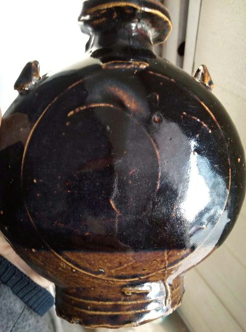 古玩陶瓷抱月瓶拍賣，當(dāng)前價格9000元